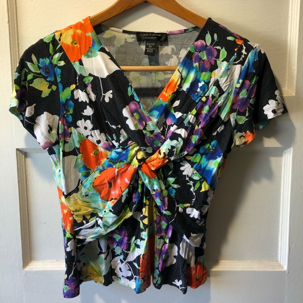 Springy floral blouse